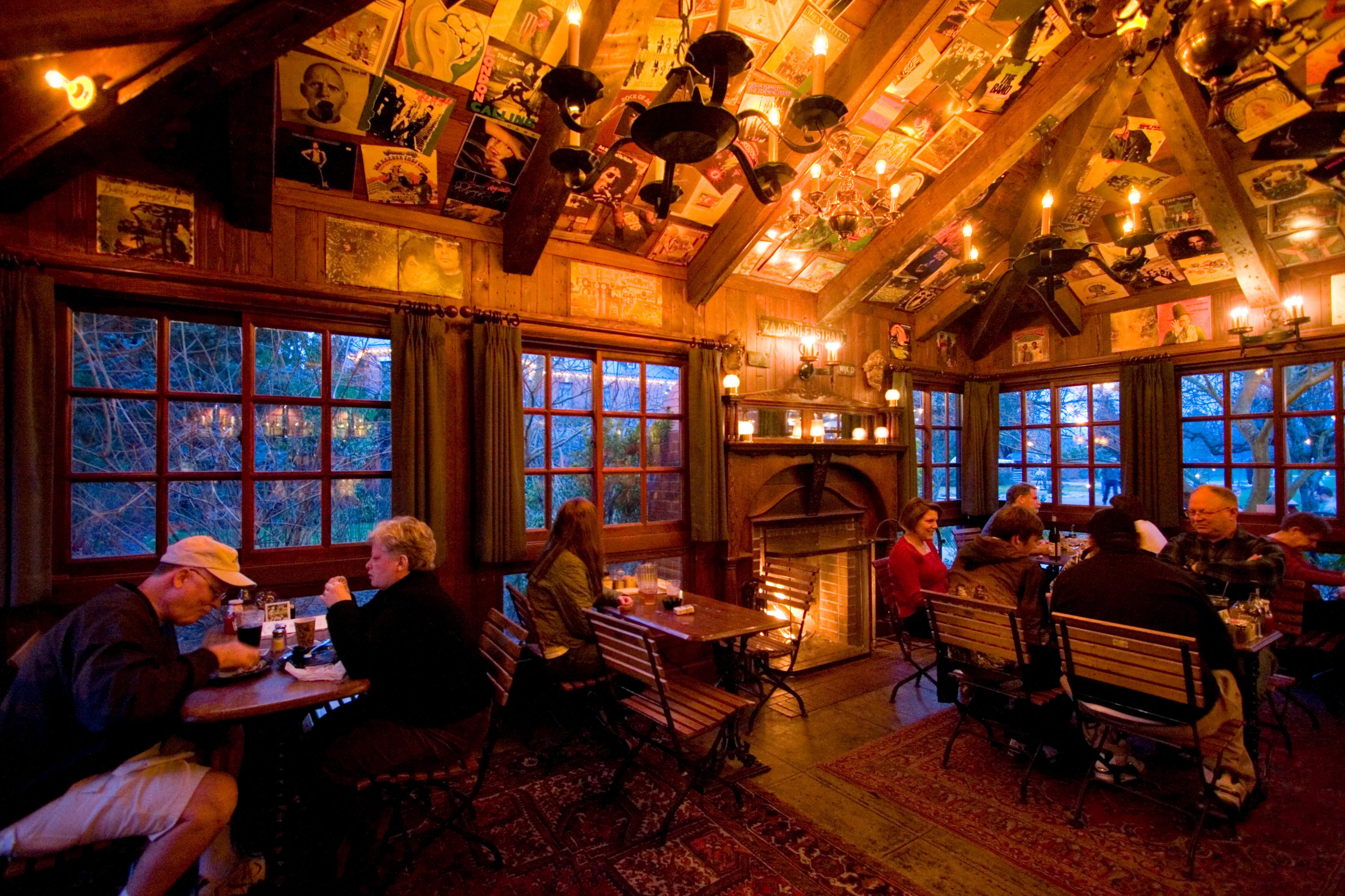 Mcmenamins Grand Lodge Forest Grove Eksteriør billede